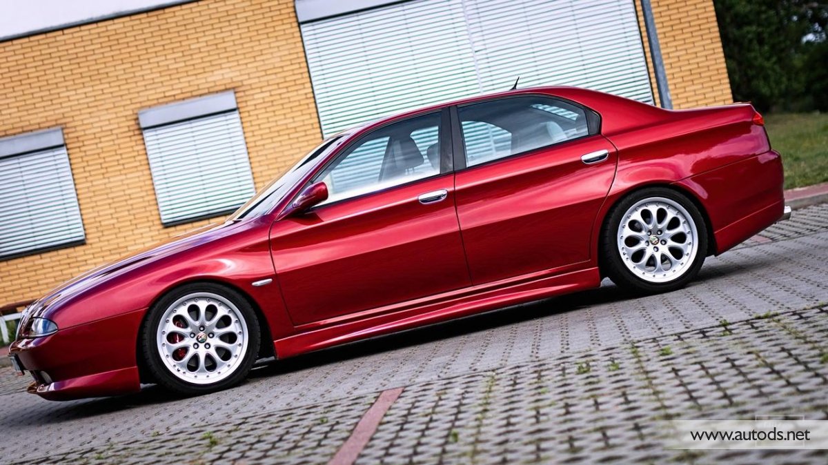 Alfa 166 Zender-look Side Skirts - Click Image to Close